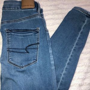 American Eagle Curvy Jeans!